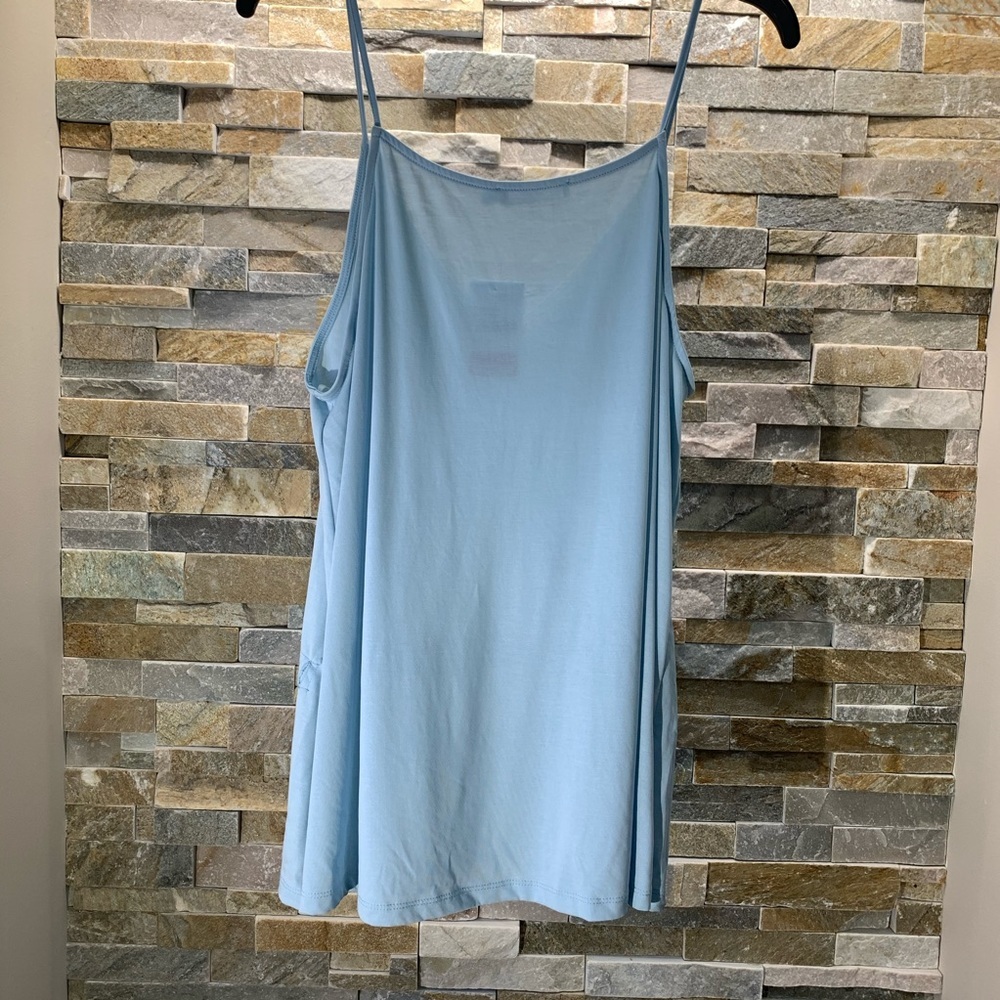 🎁 Lush Front Drawstring Cami - Picture 3 of 7